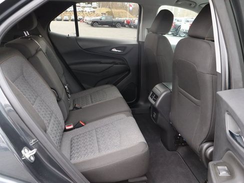 Used 2023 Chevrolet Equinox LT image 16