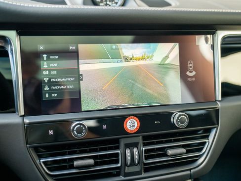 New 2025 Porsche Macan S image 17