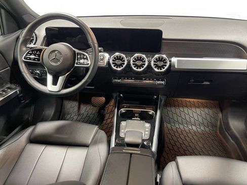 Used 2022 Mercedes-Benz GLB 250 GLB 250 image 29