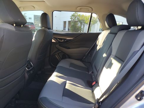 Used 2025 Subaru Outback Onyx Edition XT image 17