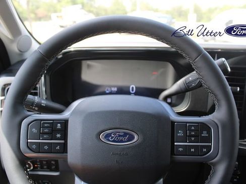 New 2026 Ford F350 Lariat w/ Black Appearance Package AWD/4WD image 16