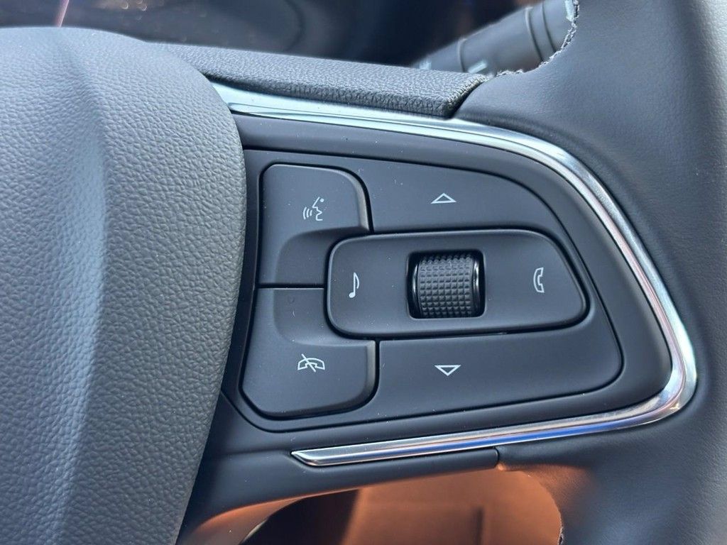 New 2026 Buick Envista Sport Touring w/ Convenience I Package FWD image 13