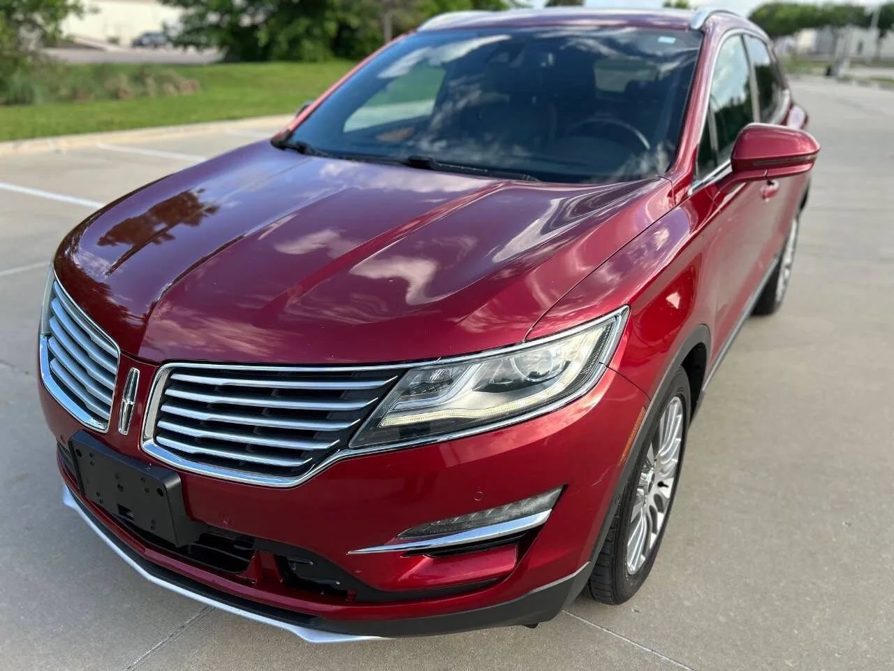 Used 2015 Lincoln MKC FWD w/ Equipment Group 102A Reserve image 2