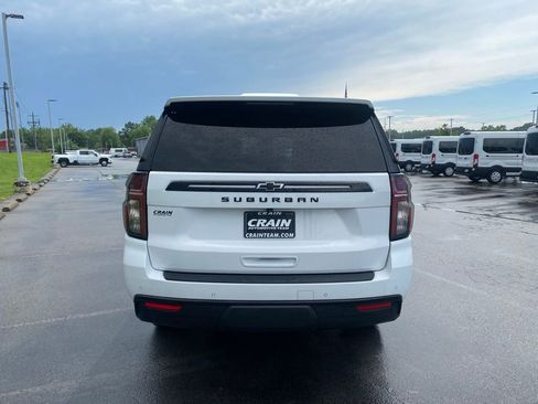 Used 2023 Chevrolet Suburban Z71 AWD/4WD image 6