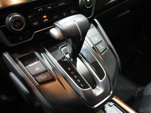 Used 2021 Honda CR-V Touring image 29