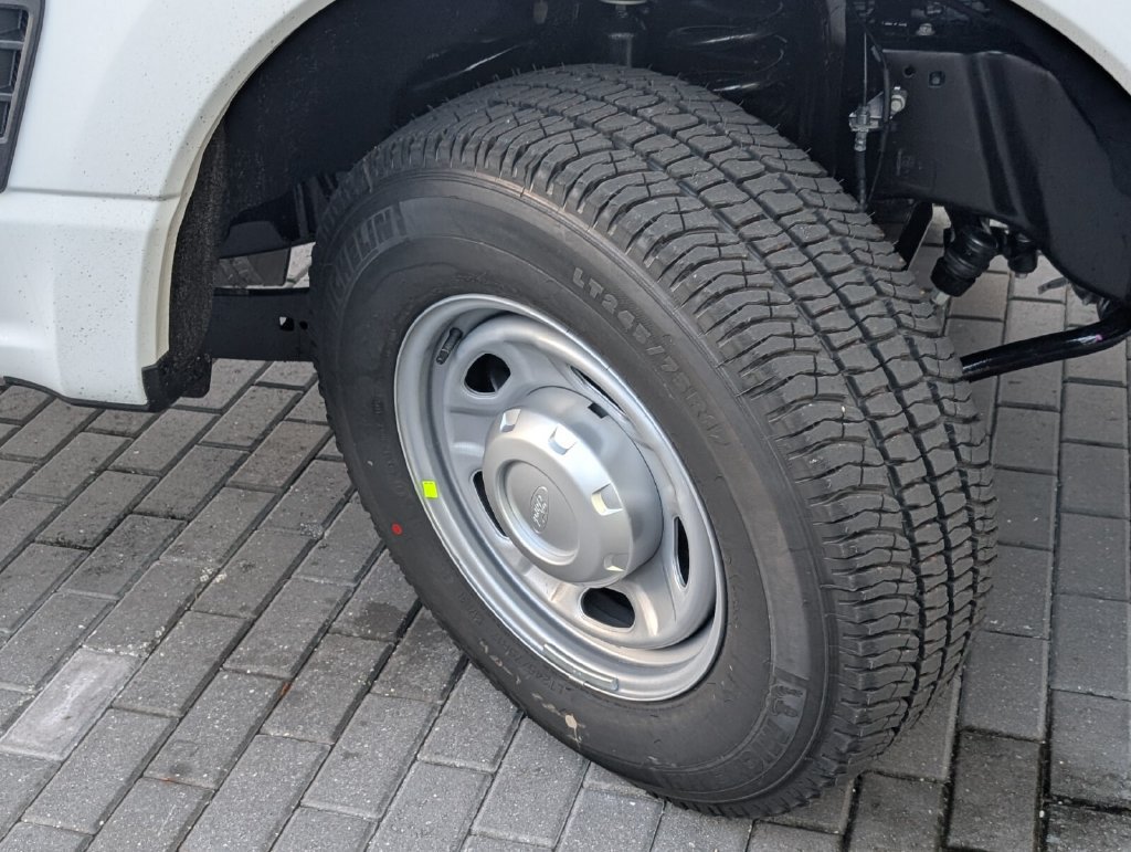 New 2026 Ford F350 XL RWD image 3