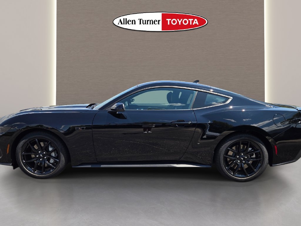 Used 2026 Ford Mustang GT Premium RWD image 10