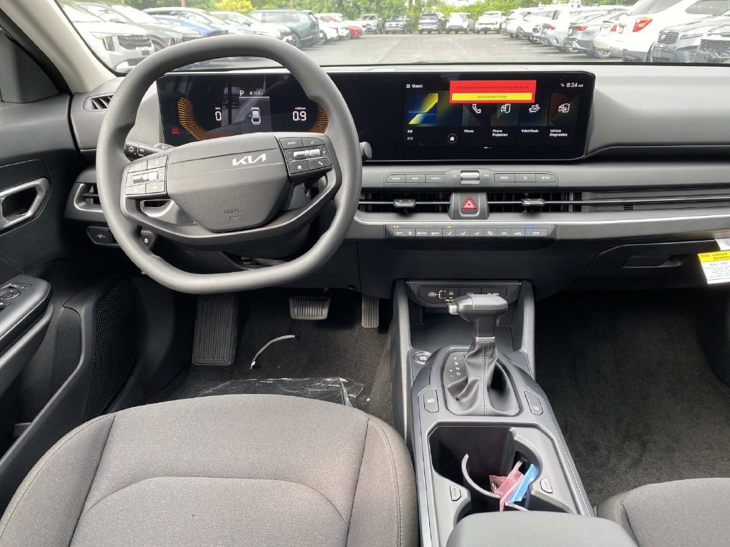 New 2026 Kia K4 FWD image 7