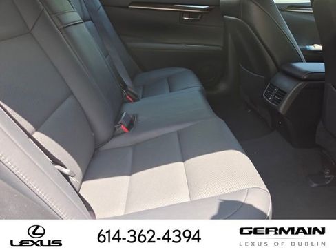 Used 2017 Lexus ES 350 w/ Premium Package FWD image 29