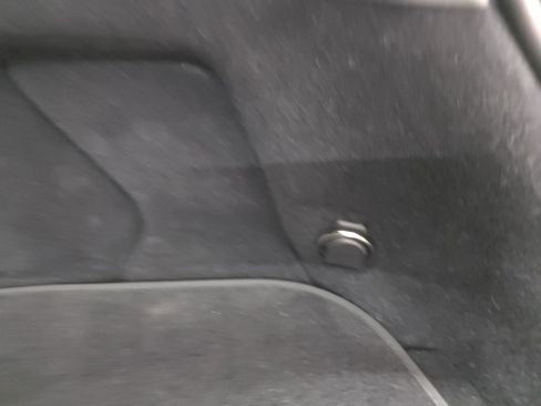 Used 2024 Mercedes-Benz GLC 300 4MATIC image 17