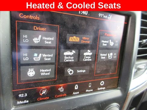 Used 2018 RAM 2500 Laramie w/ Convenience Group AWD/4WD image 17