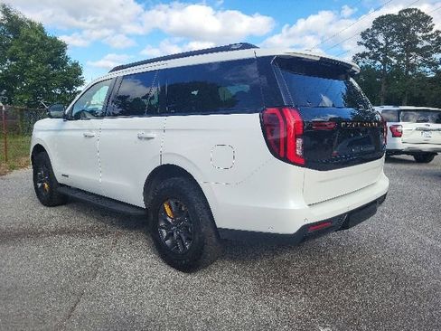 Used 2025 Ford Expedition Tremor AWD/4WD image 3