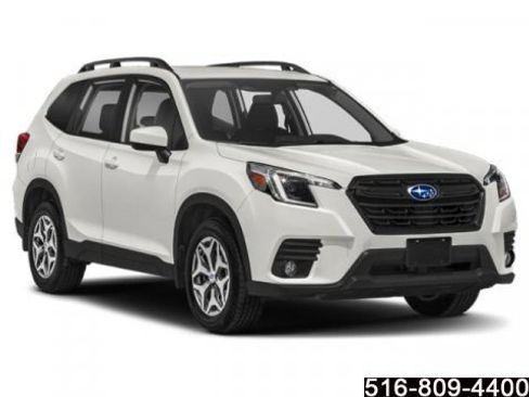 Used 2023 Subaru Forester Premium image 10