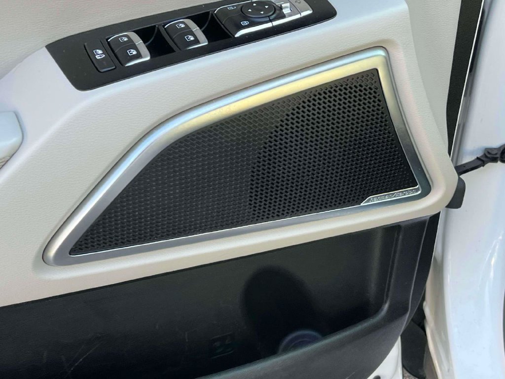 Used 2020 Kia Telluride SX FWD image 18