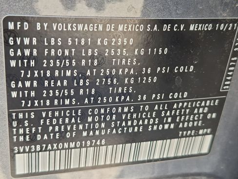 Used 2022 Volkswagen Tiguan SE FWD image 35