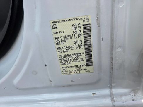 Used 2021 Nissan NV 2500 SV image 25