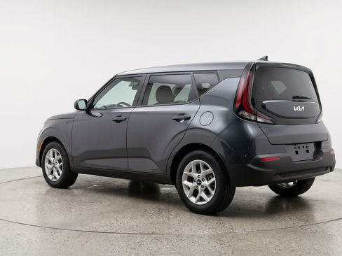 Used 2025 Kia Soul LX w/ LX Technology Package FWD image 6