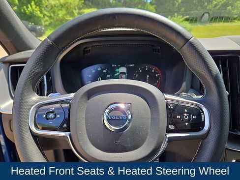 Used 2018 Volvo XC60 T6 R-Design w/ Convenience Package AWD/4WD image 4
