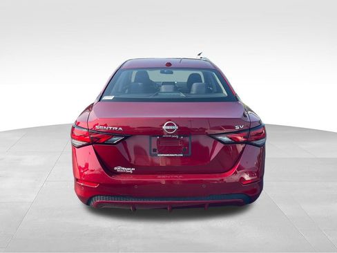 Used 2024 Nissan Sentra SV FWD image 4