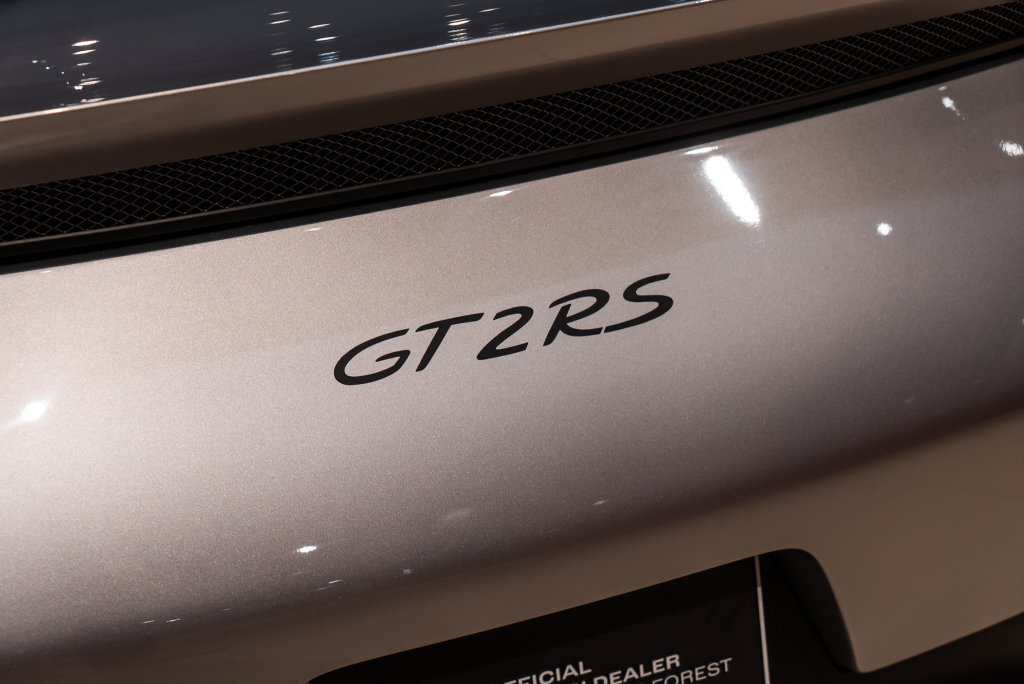 Used 2018 Porsche 911 GT2 RS RWD image 22