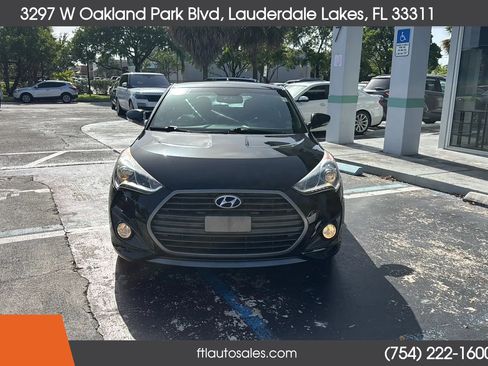 Used 2016 Hyundai Veloster Turbo w/ Option Group 04 FWD image 5