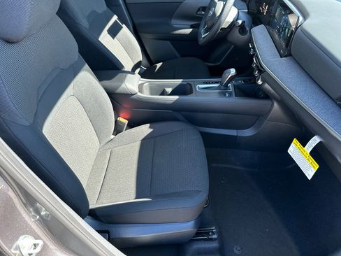 New 2026 Nissan Kicks S image 13