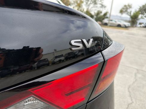 Used 2023 Nissan Altima 2.5 SV image 11