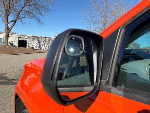 Used 2022 Chevrolet Colorado W/T w/ WT Convenience Package image 9