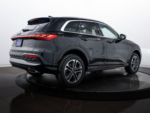 New 2025 Audi Q5 Premium Plus image 4