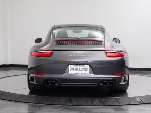 Used 2019 Porsche 911 Carrera S RWD image 4