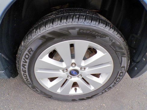 Used 2019 Subaru Outback 2.5i Premium image 23