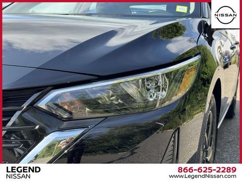 Used 2025 Nissan Sentra SV w/ All-Weather Package FWD image 10