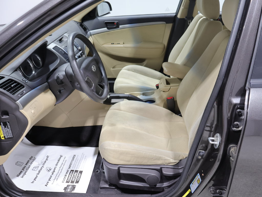Used 2009 Hyundai Sonata GLS FWD image 10