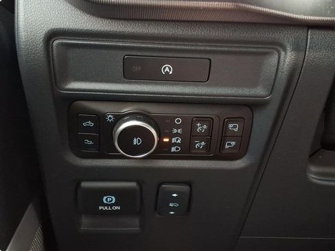 Used 2025 Ford F150 Raptor AWD/4WD image 22