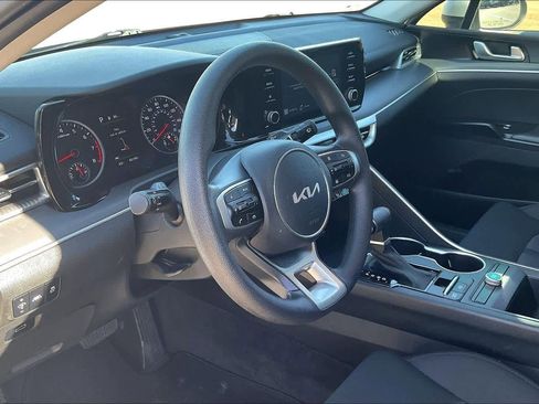 Used 2022 Kia K5 LXS image 2