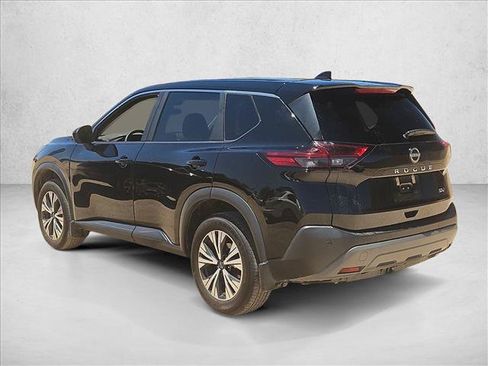 Used 2023 Nissan Rogue SV FWD image 8