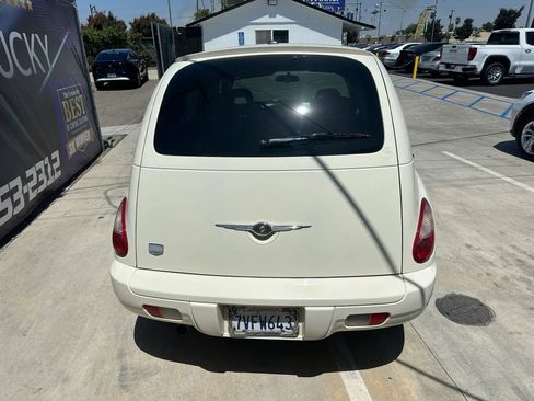 Used 2008 Chrysler PT Cruiser w/ Street Cruiser Series Group FWD image 9