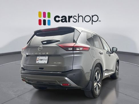 Used 2023 Nissan Rogue SL w/ SL Premium Package image 5