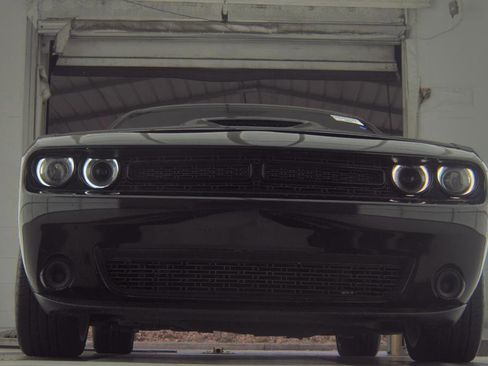 Used 2023 Dodge Challenger GT image 7