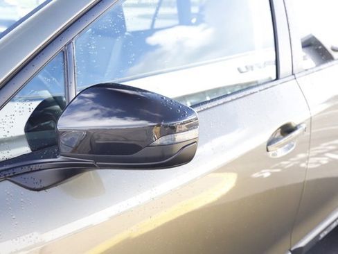 Certified 2025 Subaru Outback Onyx Edition image 13