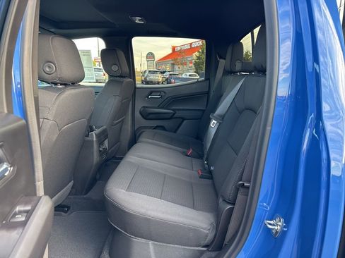 New 2026 GMC Canyon Elevation w/ Convenience Package image 28