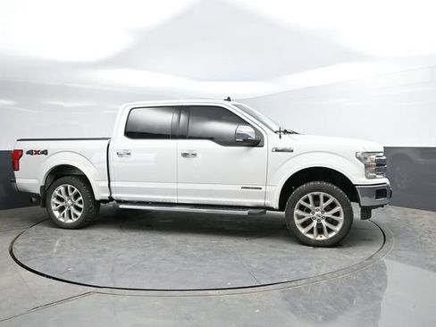 Used 2019 Ford F150 Lariat w/ Equipment Group 502A Luxury AWD/4WD image 4