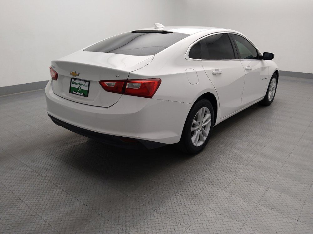 Used 2018 Chevrolet Malibu LT FWD image 9