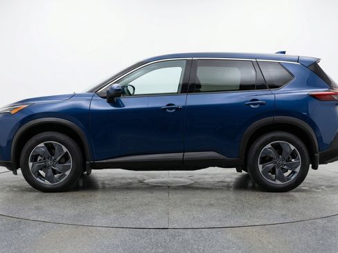 Used 2025 Nissan Rogue SV FWD image 5