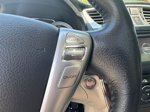 Used 2015 Nissan Sentra SL w/ SL Premium Package FWD image 32