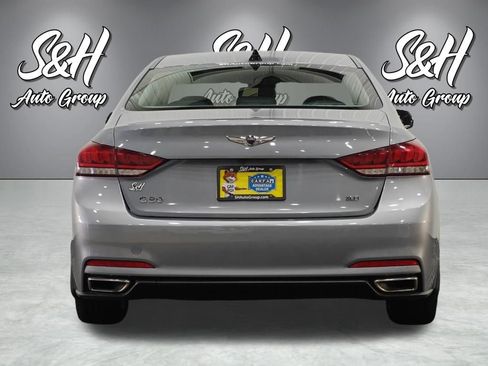 Used 2017 Genesis G80 3.8 RWD image 19