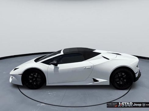 Used 2019 Lamborghini Huracan LP 580-2 RWD image 7