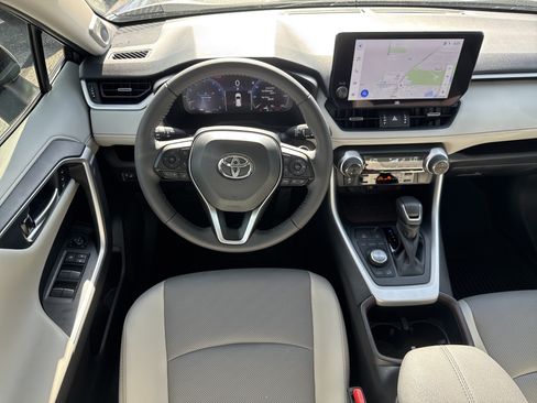 Used 2025 Toyota RAV4 Limited w/ Weather Package AWD/4WD image 12