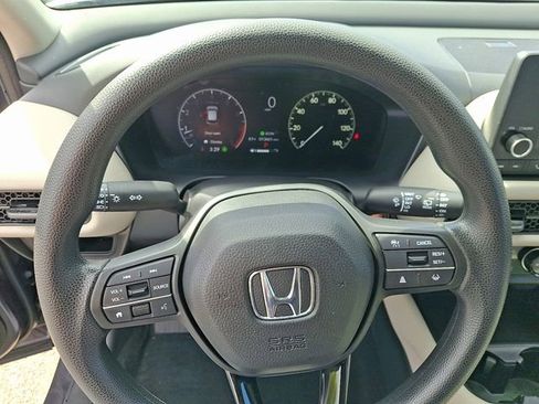 Used 2024 Honda HR-V LX image 19