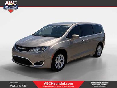 Used 2018 Chrysler Pacifica Touring Plus w/ Tire & Wheel Group